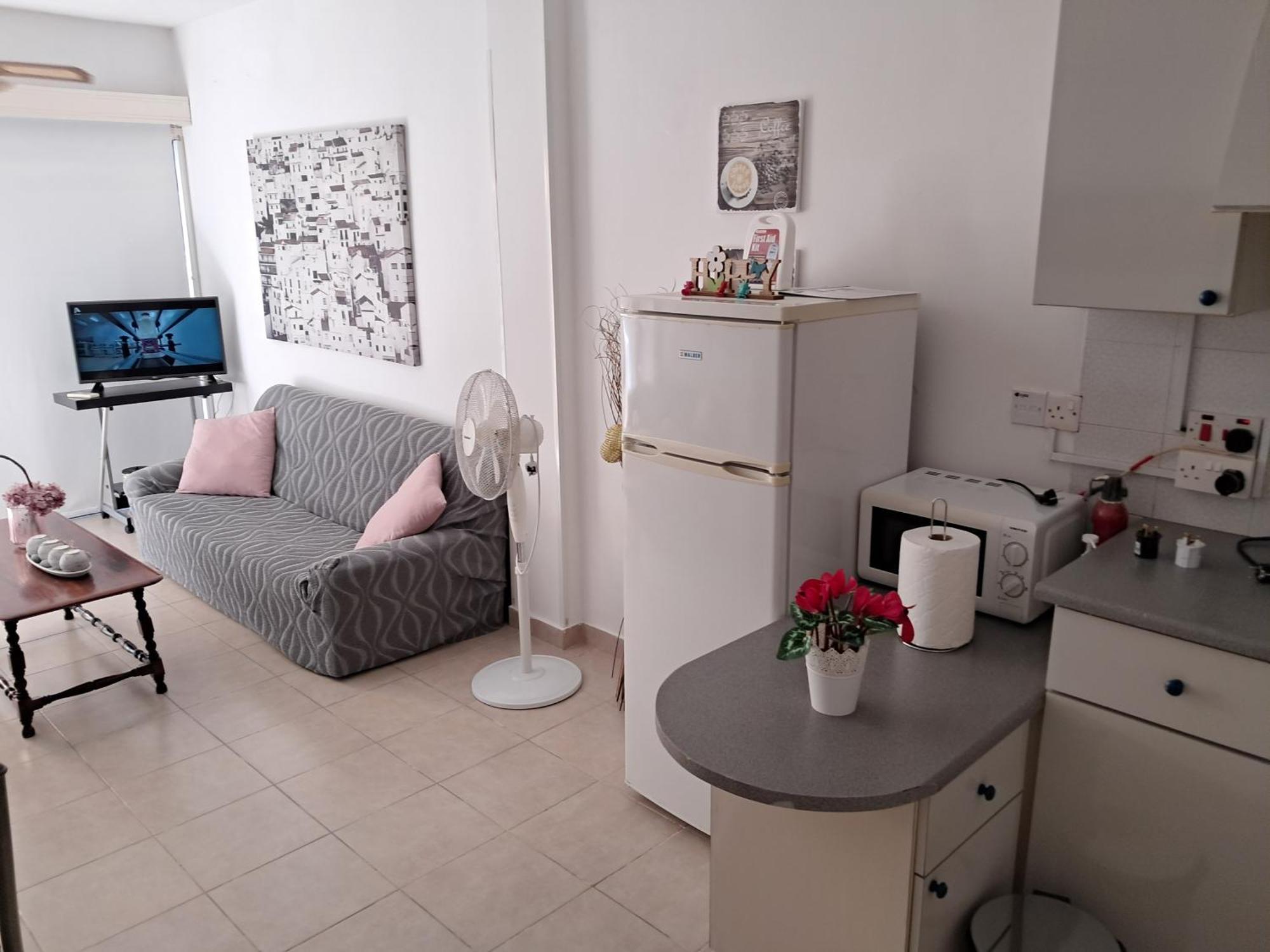 Lca2 Flat For You Apartment Larnaka Exterior foto