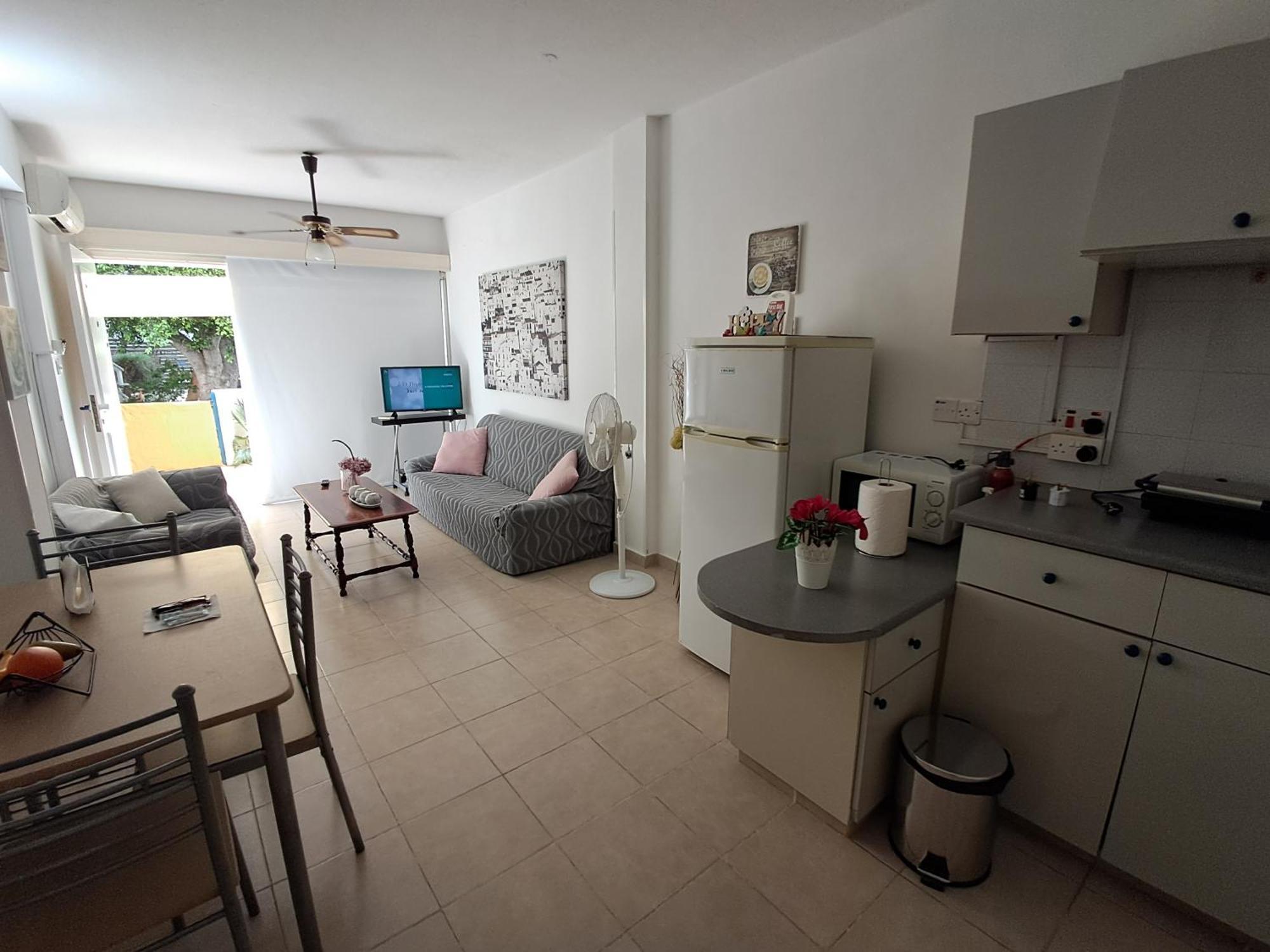 Lca2 Flat For You Apartment Larnaka Exterior foto